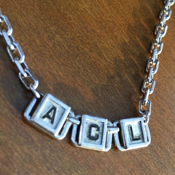 Vintage Hickok Silver Tone Chain Tie Bar Crocodile Clip Initials ACL Repurposed - Picture 8 of 11